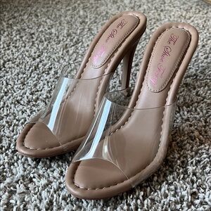 The Shoe Fairy Naked 2.0 002